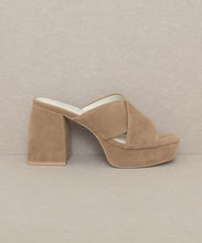 Load image into Gallery viewer, Chunky Suede Platform Heel
