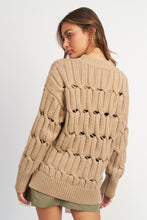 Load image into Gallery viewer, Chunky Cable Knit
